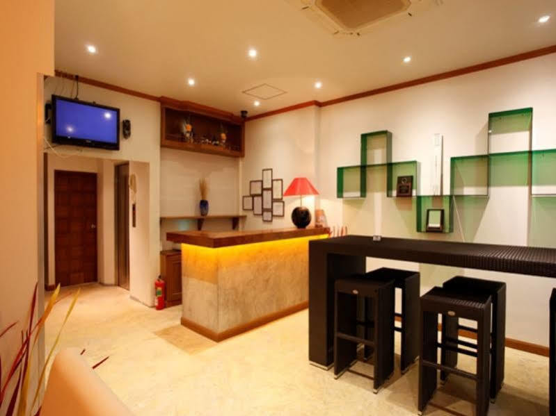 Patong 小幸运客栈酒店 外观 照片